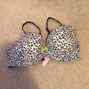 Like new VS bra